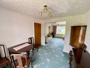 Dining Room- click for photo gallery